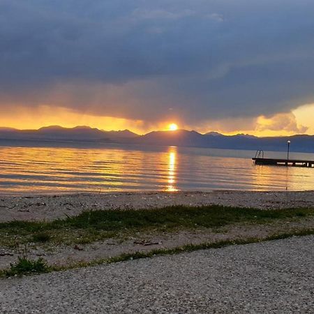 Verde & Lago Appartamento Vicino Al Lago Di Garda Calcinato Εξωτερικό φωτογραφία